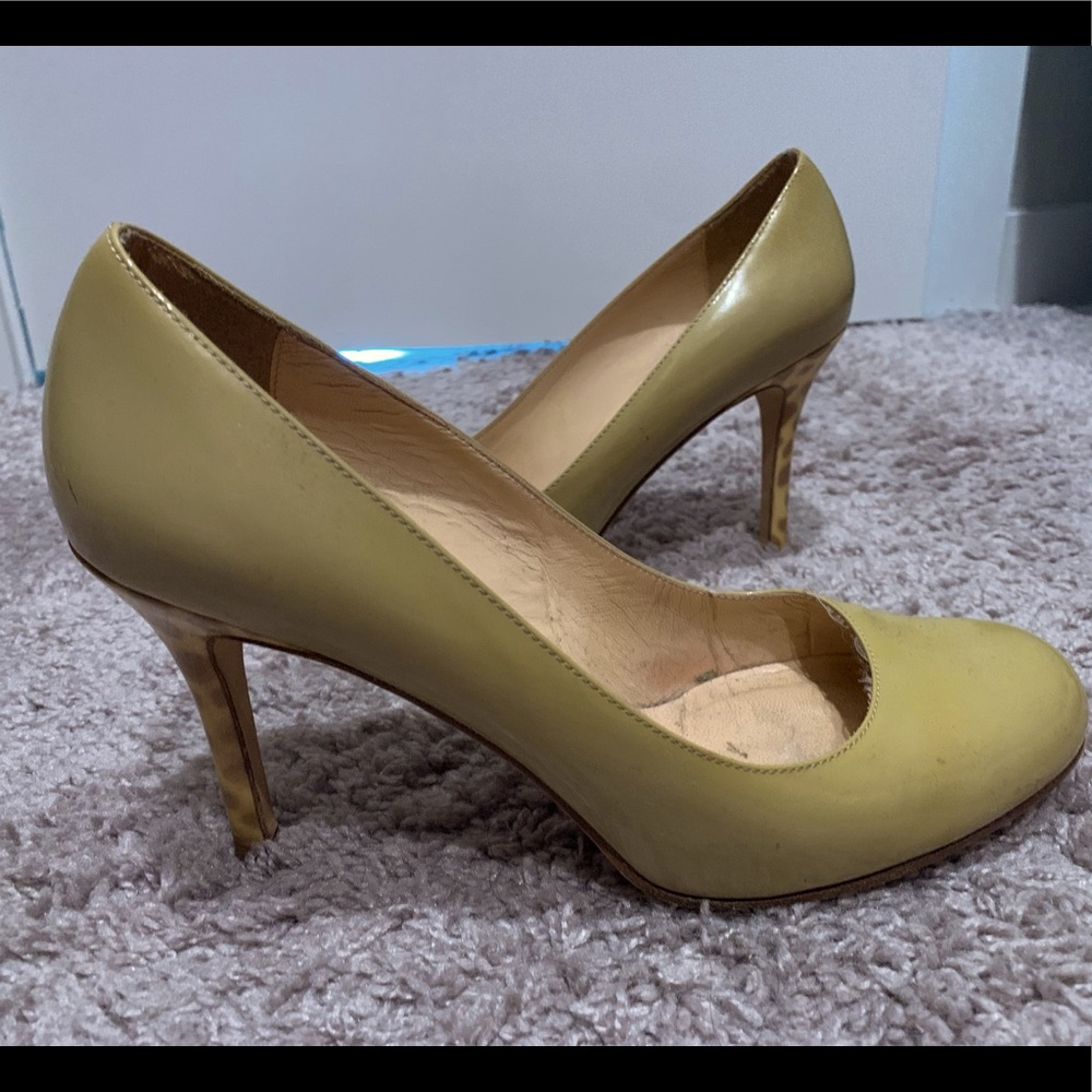 Kate Spade 9.5 round point pump 3.5 inches high